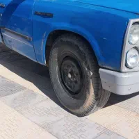 نیسان مدل ۸۶یه گلگیررنگ ماشین بشرط موتوری تمیز