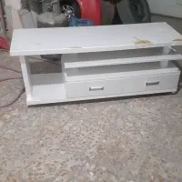 میز‌تلویزیون