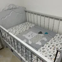 تخت کودک کاملا سالم و تمیز ، نی نی لای لای|تخت و صندلی بچه|محمدیه-قزوین, |دیوار