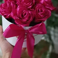 گل رز ربانی|گل مصنوعی|شهرکرد, |دیوار