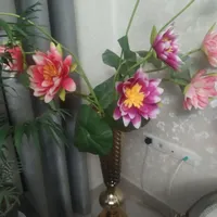 پرده زبرا گلدان بهمراه سه شاخه گل|گل مصنوعی|کرج, منظریه|دیوار