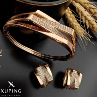 بدلیجات طرح طلا تکپوش چند وجهی ژوپینگ کاشان.