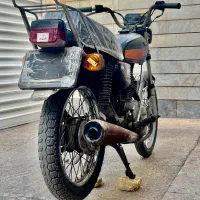 پارکینگی 86