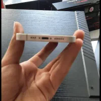 iPhone 13 normal