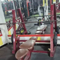 میز پرس سینه استاندارد