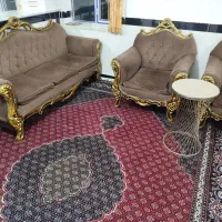 مبل رنگ قهوه ای