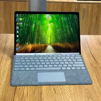 سرفیس Pro8 core i5/8/256 قلم وکیبرد تمیز سایکل۶۴