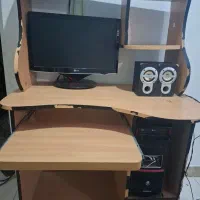 میز کامپیوتر