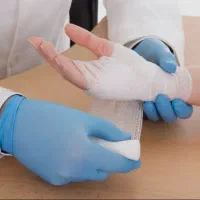 کارشناس پرستاری و درمانگرحرفه ای زخم با۱۷سال سابقه