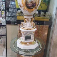 فروش گلدان میز کنار سالنی شیک نو اکبند