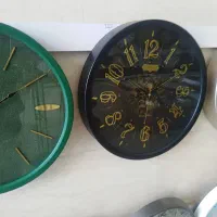 ساعت دیواری