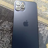 ۱۲ pro