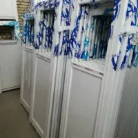 درب سرویس بهداشتی پنجره|مصالح و تجهیزات ساختمان|کاشان, کلنگه|دیوار