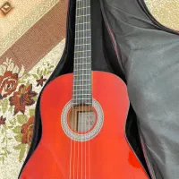 گیتار آکبند