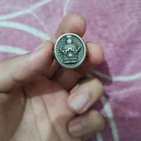 انگشتر بدون خط و خش