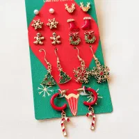 گوشواره میخی پک دار 6جفتی با آویز سه تایی کریسمسی