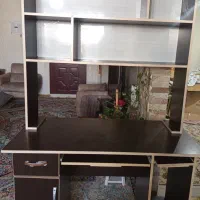 میزتحریر با کتابخانه