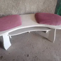 فروش دو عددصندلی ویک میز