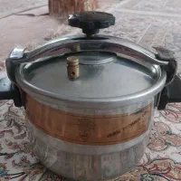 ظروف اشپزخانه|ظروف پخت‌وپز|قم, آزادگان|دیوار