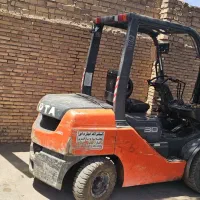 لیفتراک ۳تن ۸اف