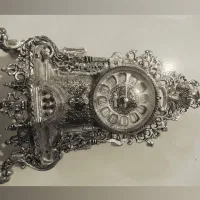 ساعت کنسولی