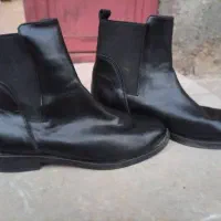کفش زنانه و مردانه..