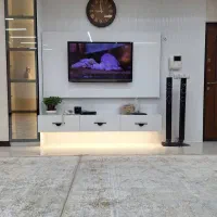 همکار نصاب کابینت و کمد دیواری و مصنوعات چوبی هستم