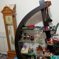 بوفه و ساعت