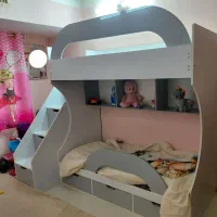 تخت دو طبقه نوجوان