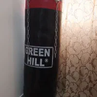 کیسه بوکس و دستکش