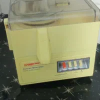 دستگاه آبمیوه گیری