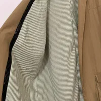 بارانی|لباس|گرگان, |دیوار