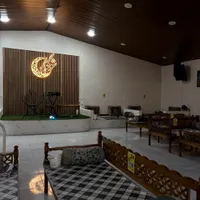 کارگر ساده در رستوران شوگار