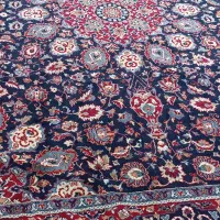 چندین عدد فرش ۶،۹،۱۲ متری ماشینی و جفت