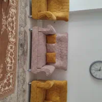 مبل ۷نفره و جلو مبلی ۴عدد و میر تلوزیون فقط۲۴تومن