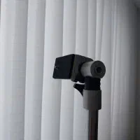هولدر دوربین و نور