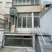 خانه حیاط دار دربستی|اجارهٔ خانه و ویلا|تهران, شارق|دیوار