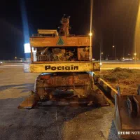 بیل مکانیکی لاستیکی