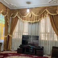 پرده سلطنتی فقط ۷/۳۰۰