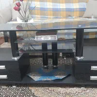 میز تلوزیون شیشه ای