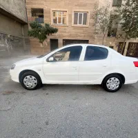 رانا پلاس پانا۱۴۰۰/سقف شیشه ای|خودرو سواری و وانت|پرند, فاز ۵|دیوار