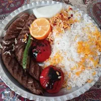 آشپز و کمک آشپز حرفه ای سالن و مراسمات