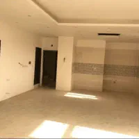 100متری//خام/نزدیک خیابان اصلی