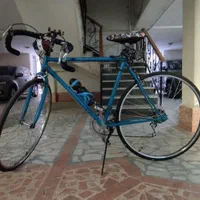 دوچرخه کورسی سالم در حد نو