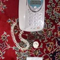 تلفن رومیزی