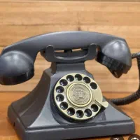 یک خط تلفن ثابت روند56757575