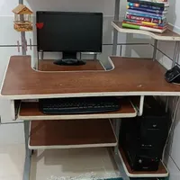 میز کامپیوتر