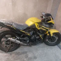 موتورسیکلت مگلی ۲۰۰