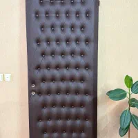 دکوراسیون داخلی،آراد درب آکوستیک لمسه‌دوزی حرفه ای