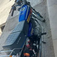 موتور سیکلت۲۰۰